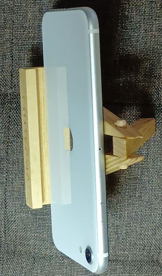 iPhone SE2 第二世代 128GB SIMフリー 78% ホワイト 本体