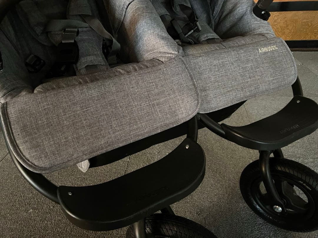 美品◼️エアバギーAIRBUGGYココダブルフロムバースEX新生児〜アースグレー