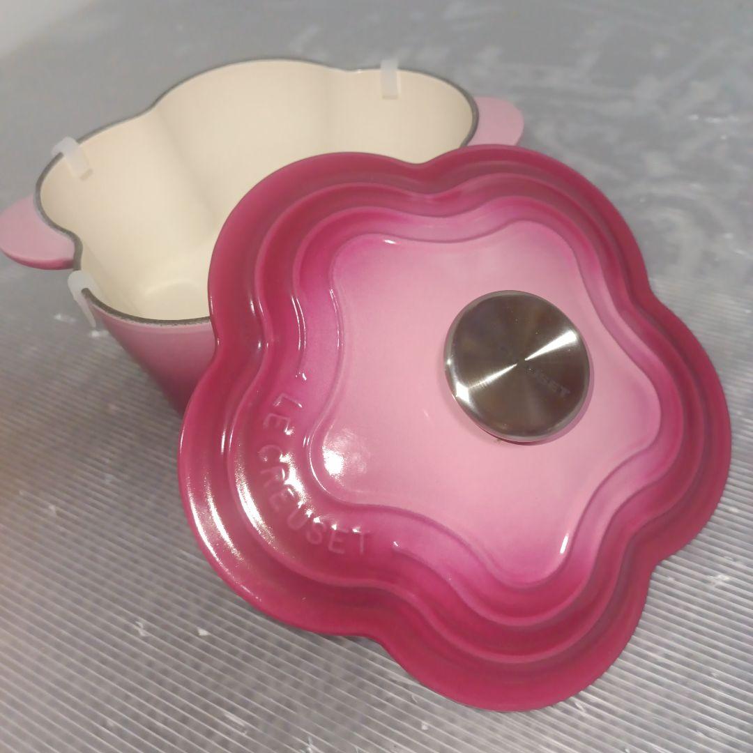 LE CREUSET ココットフルール　ベリー　20cm