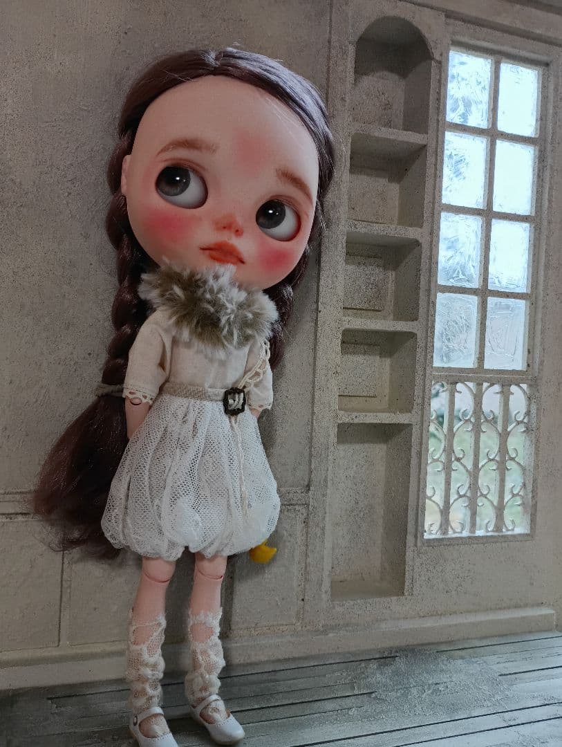 NO.96　組立式: 木製 ドールハウス　背景ボード