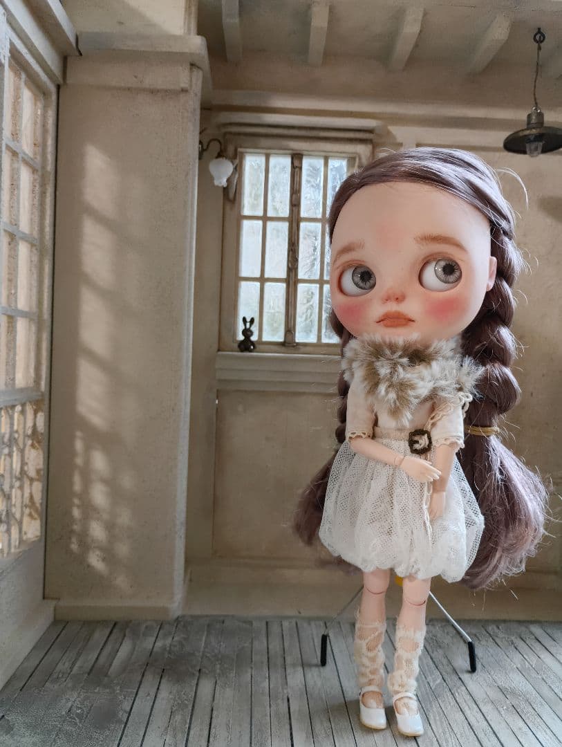 NO.96　組立式: 木製 ドールハウス　背景ボード