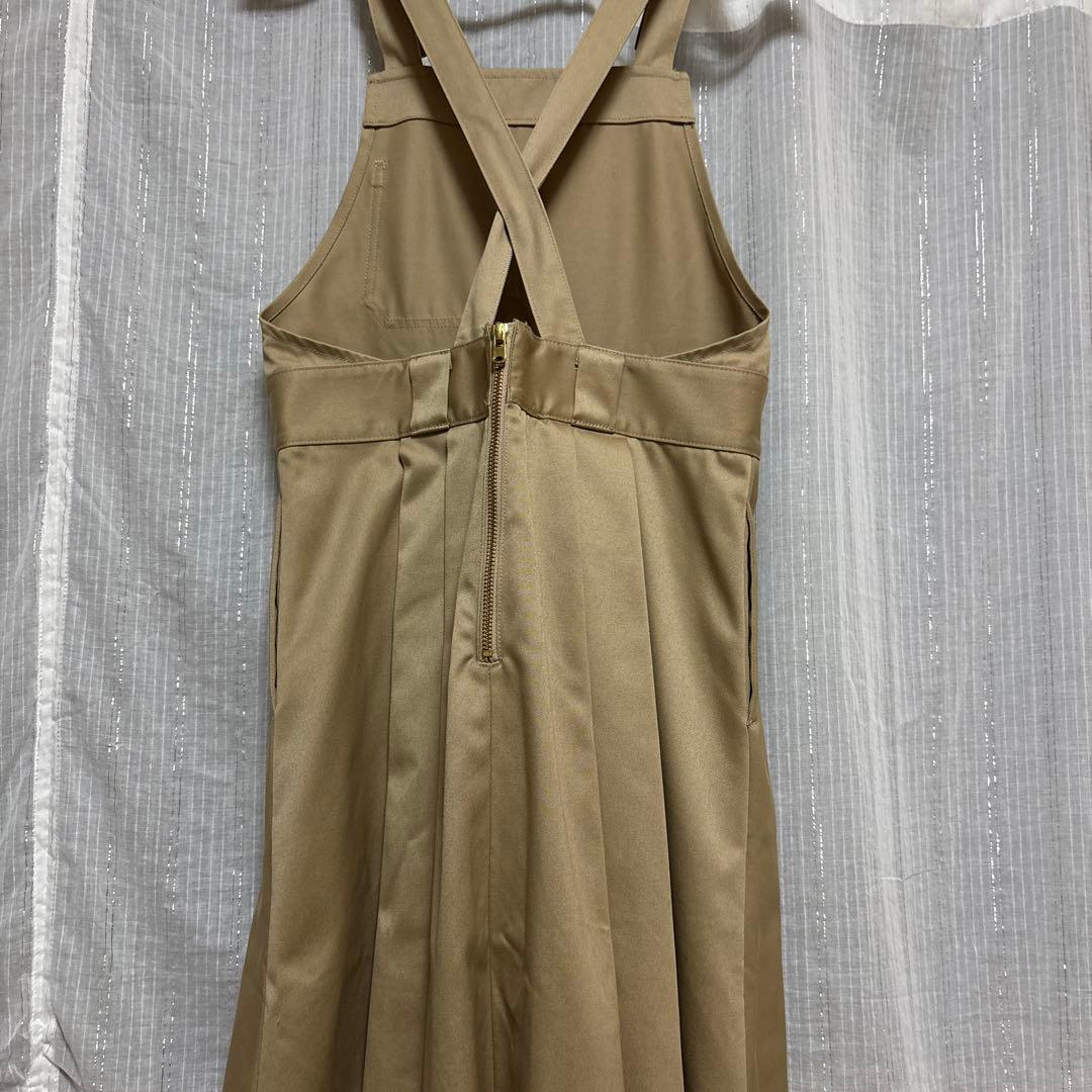 ダントン　ベージュ エプロンスタイル サロペット