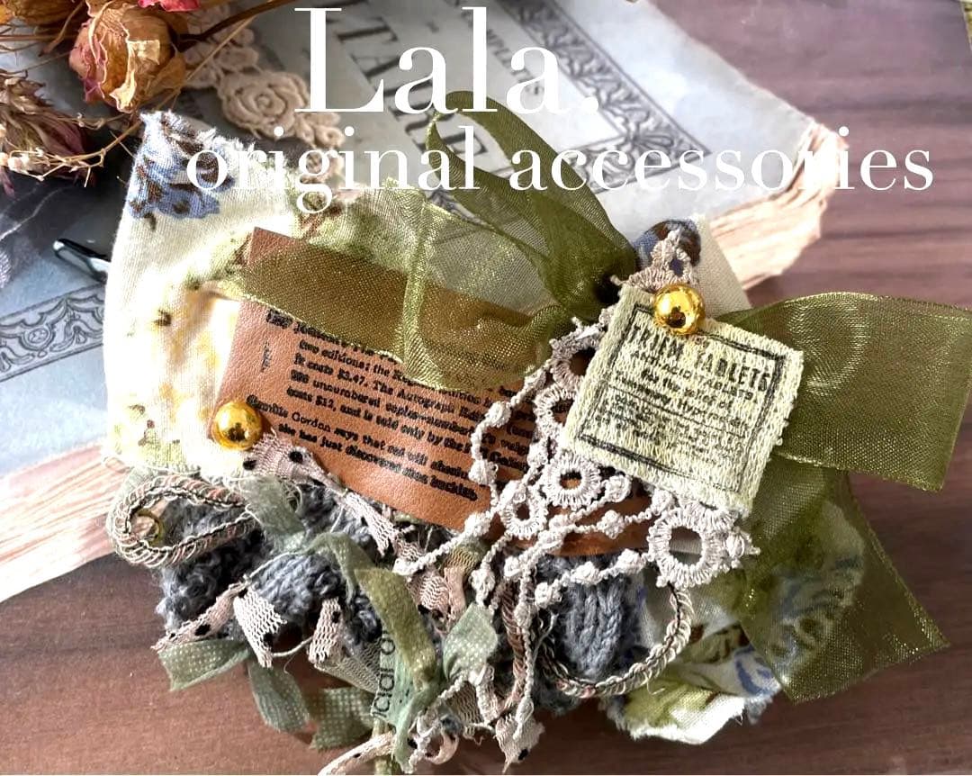 no.177 ハンドメイド　グリーンカラーのヴィンテージ風くちばしクリップ✩.＊