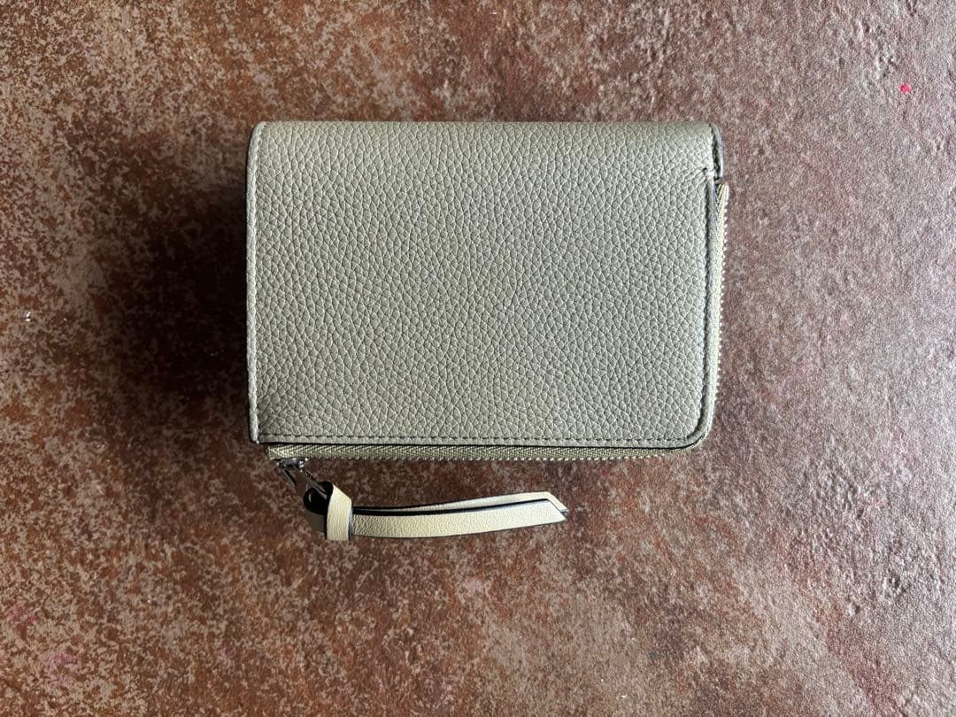 【美品】ロエベ スリムジップ バイフォールド ウォレット ソフトグレインカーフ