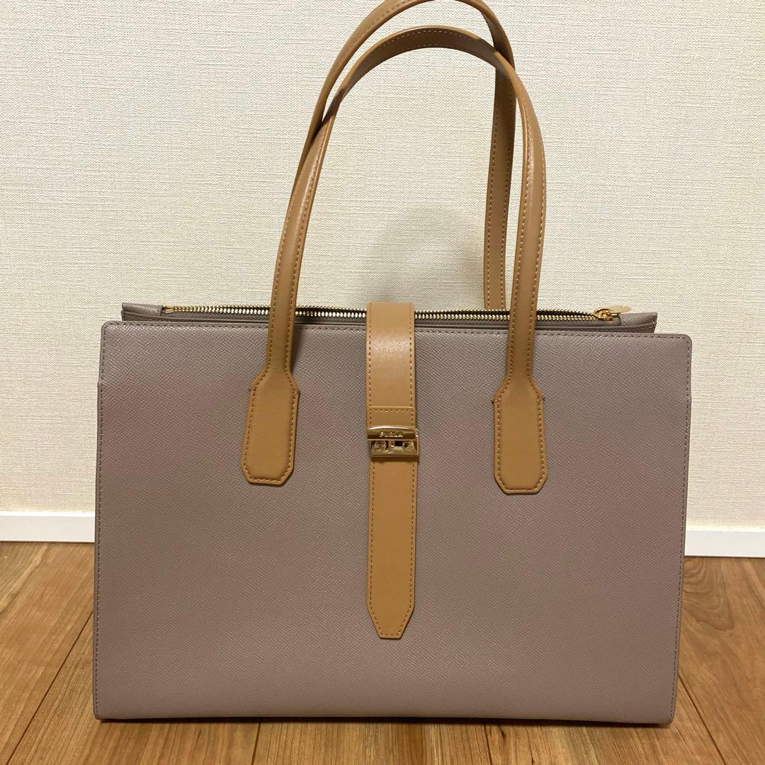 【新品同様】 FURLA フルラ A4 トートバック ビジネスバッグ