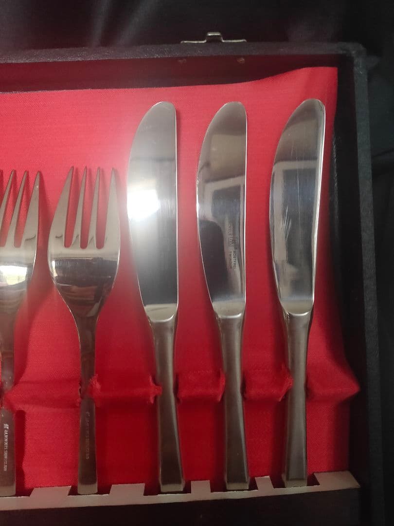 Zwilling J.A. Henckels カトラリーセット36本 廃盤品