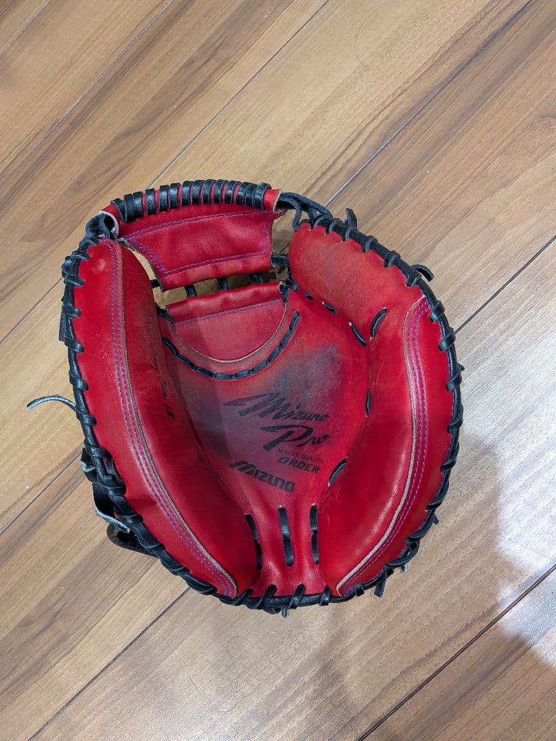 Mizuno 軟式グローブ レッド