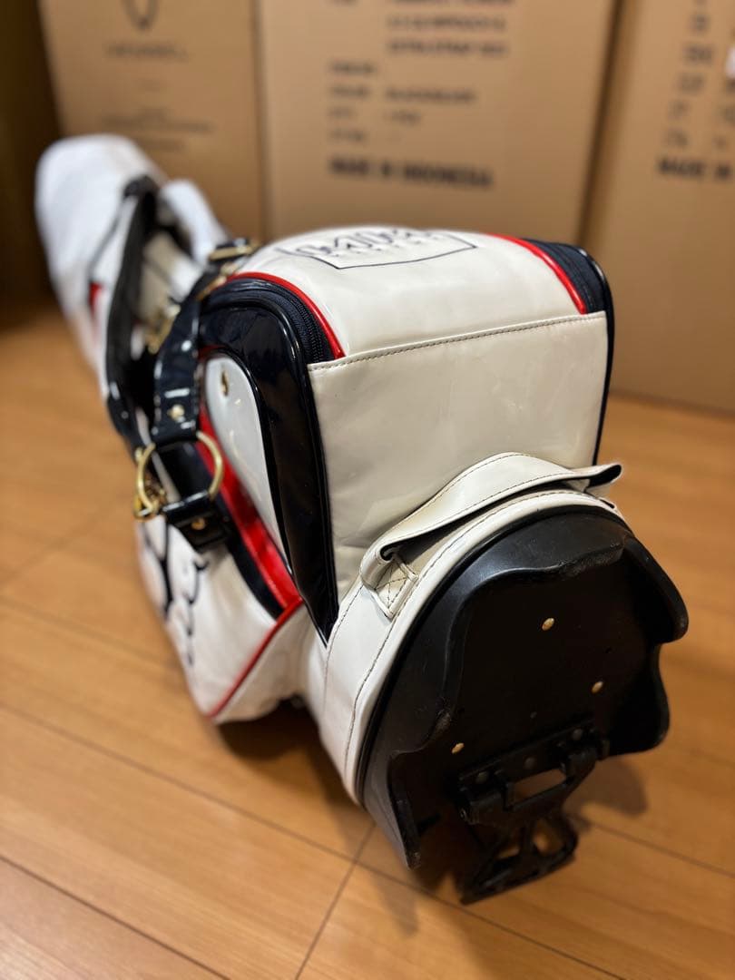 美品 muta MARINE ムータマリン エナメル スタンドキャディバッグ