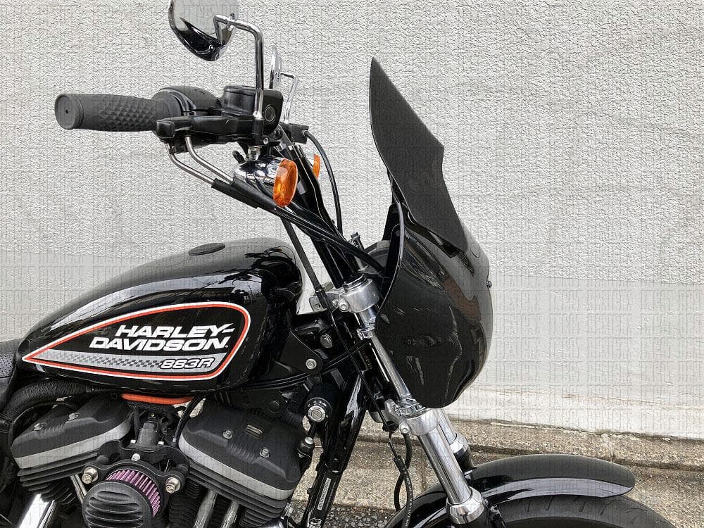 ハーレー クォーターフェアリング用 リップスクリーン スモーク ラミナータイプ