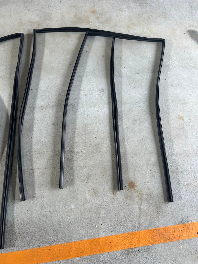 ランクルプラドKZJ78 パワーウインドの部品、オマケ付き 実働車外し