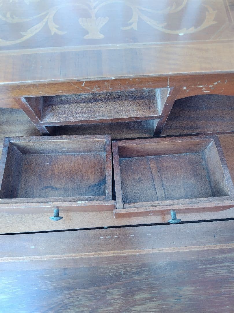 アンティーク　イタリア家具　タロッコ社　ライティングビューロー