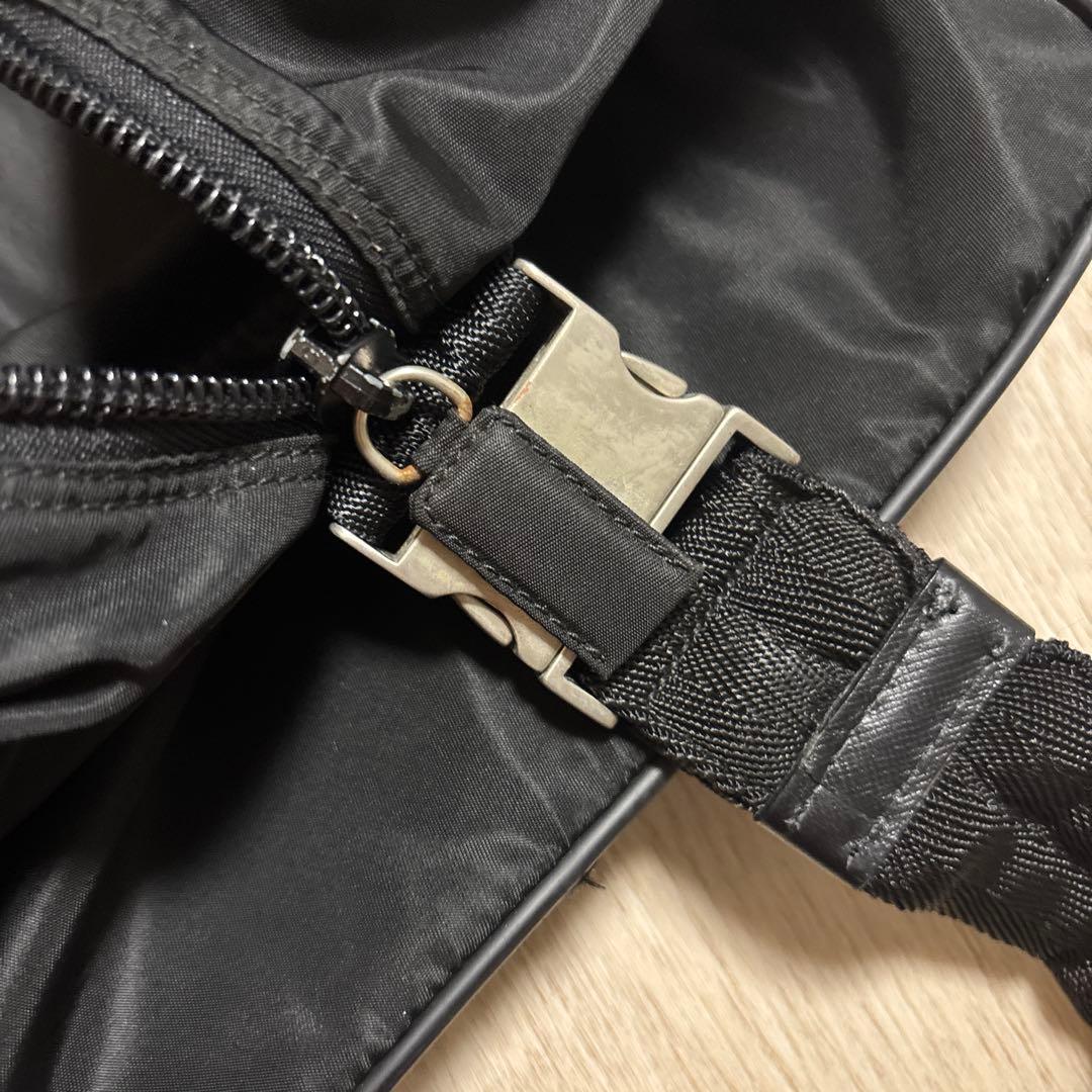 プラダ　ボストンバッグ