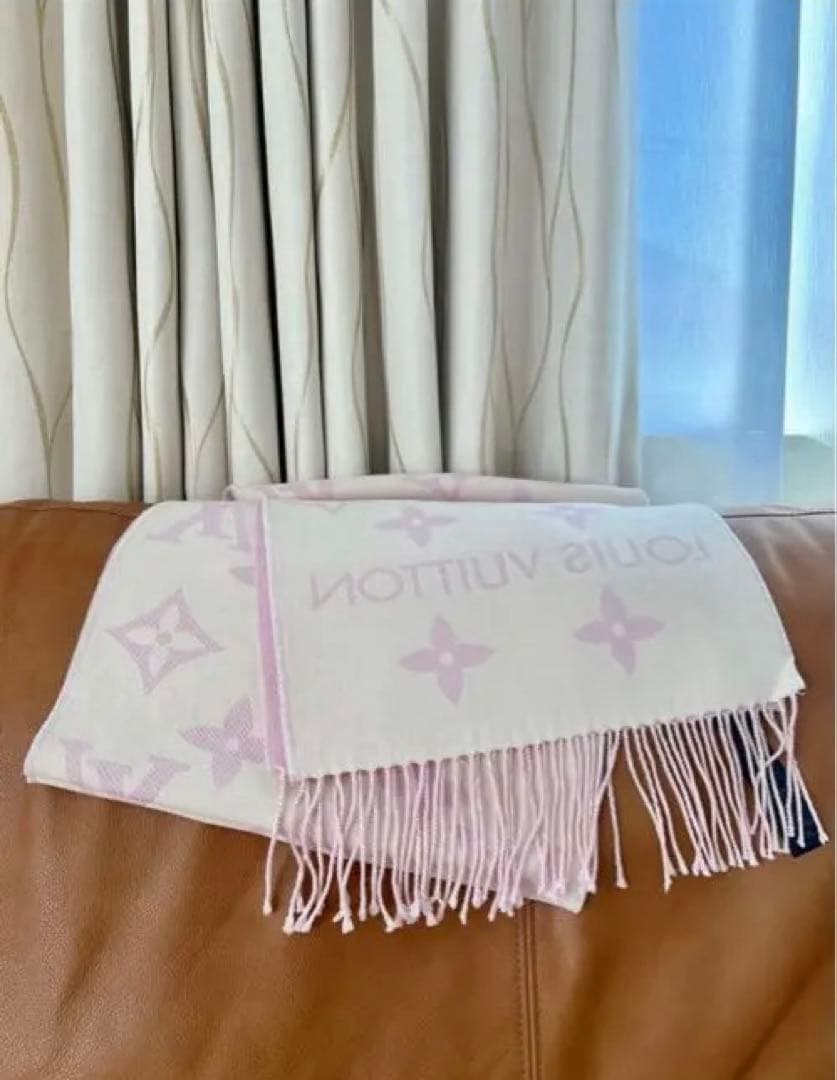 LOUIS VUITTON ロゴ入りマフラー ピンク/ホワイト