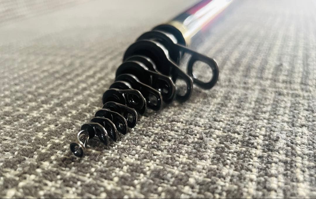 【美品】がまかつ がま磯 マスターモデル2 尾長 MH-50 バランサー付