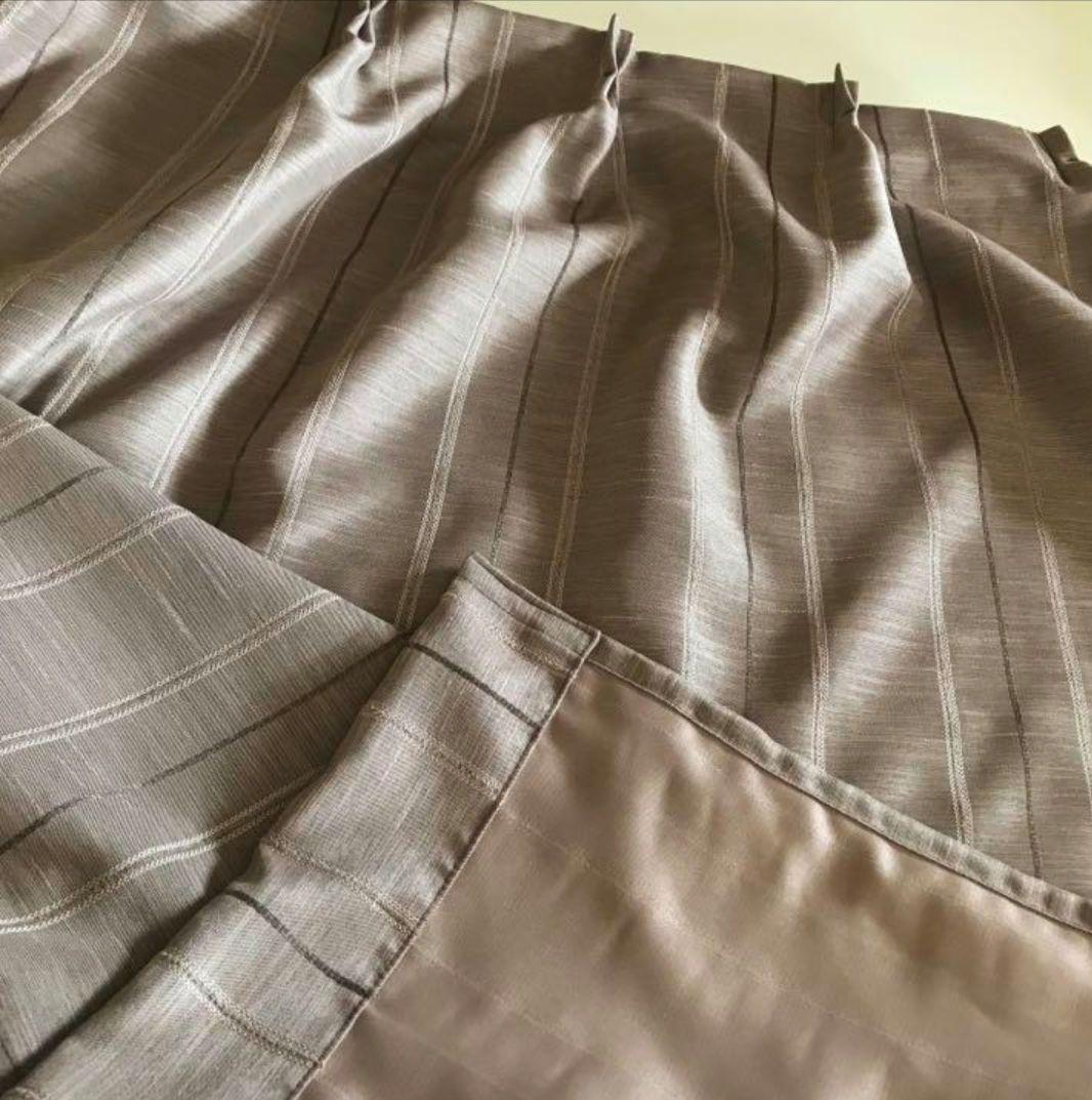 【ゆち@只今引っ越しSALE♡】遮光カーテン