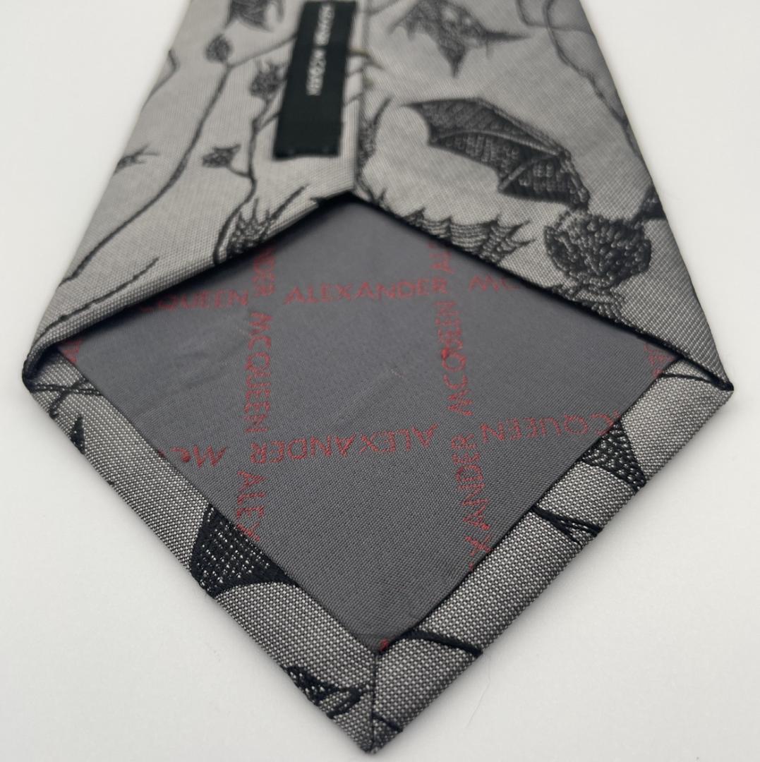 【AlexanderMcQueen（アレキサンダーマックイーン）】シルクネクタイ
