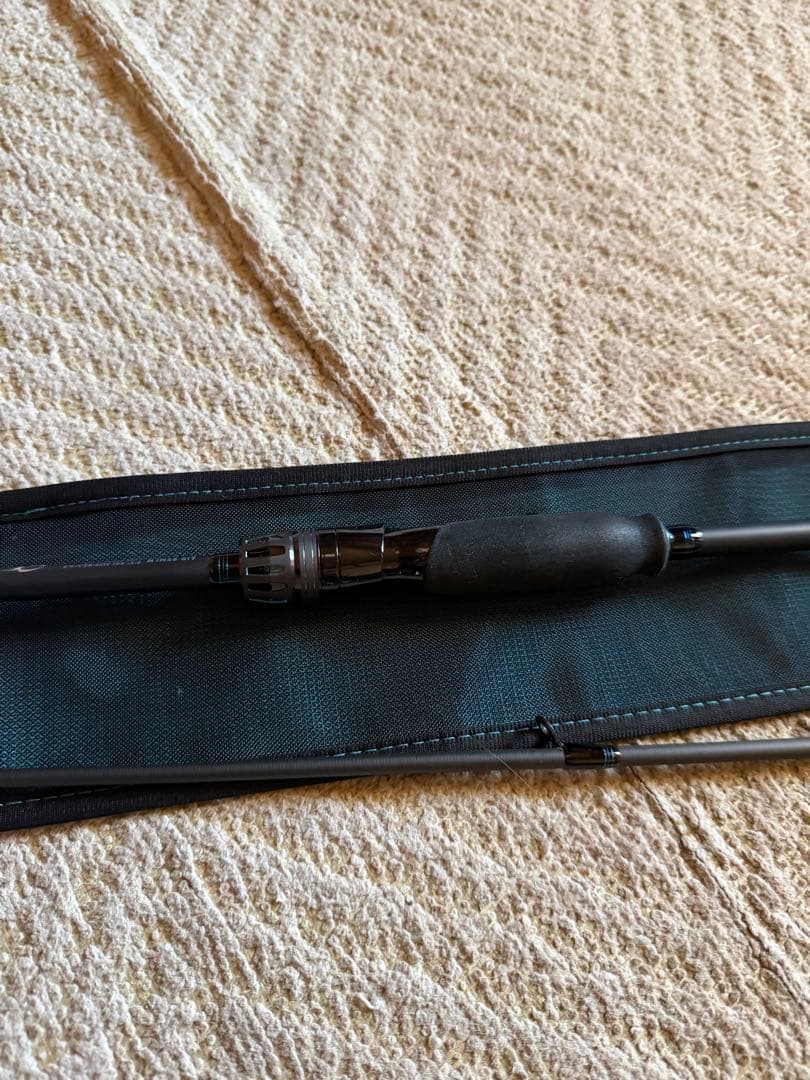 エメラルダスＡＩＲ85 MLM エギングロッド