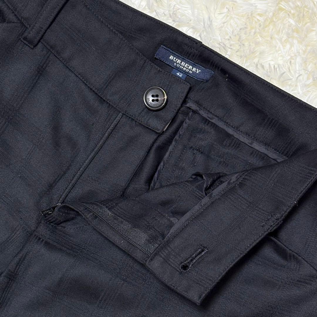 【大きいサイズ】バーバリーロンドン　パンツスーツ　シャドーチェック 42