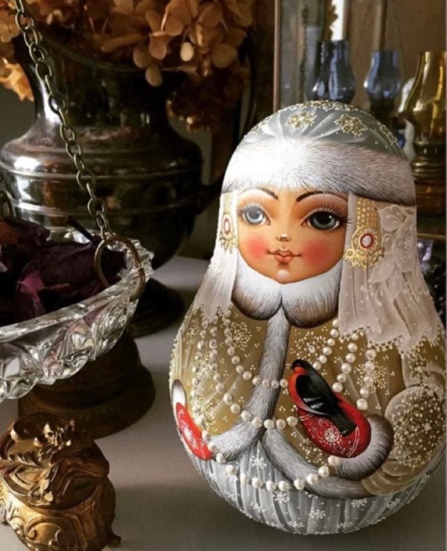 ロシア雑貨☆雪娘 起き上がりこぼし♪H18cmタチアナ作 雪の女王マトリョーシカ