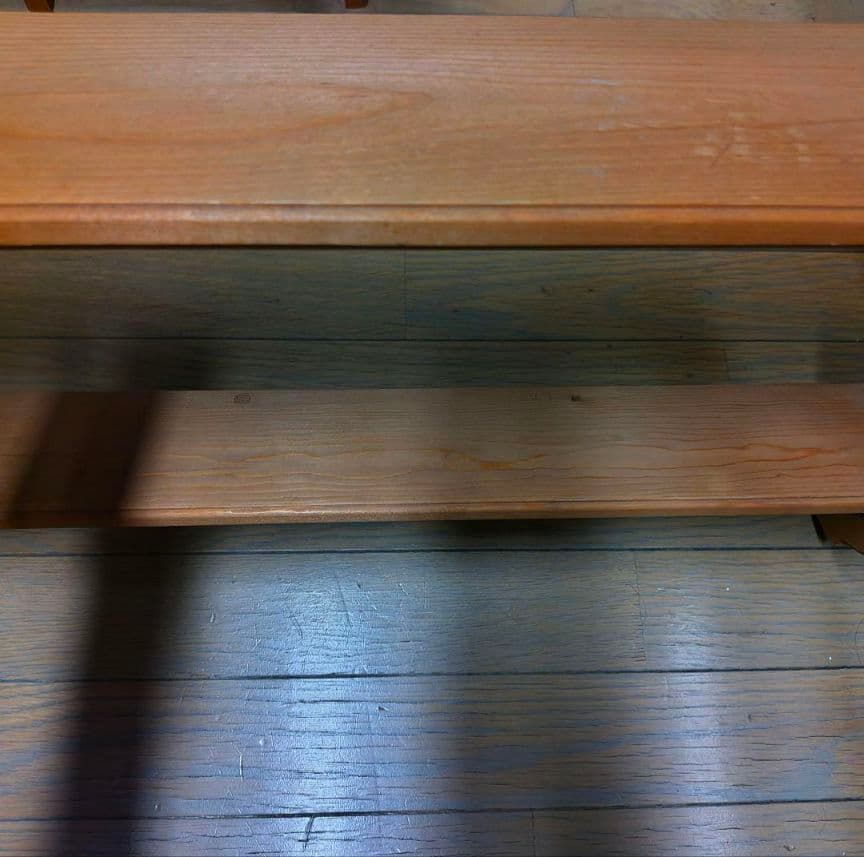 木製2段シェルフ ハート型デザイン　カントリー　ナチュラル　ペグ付