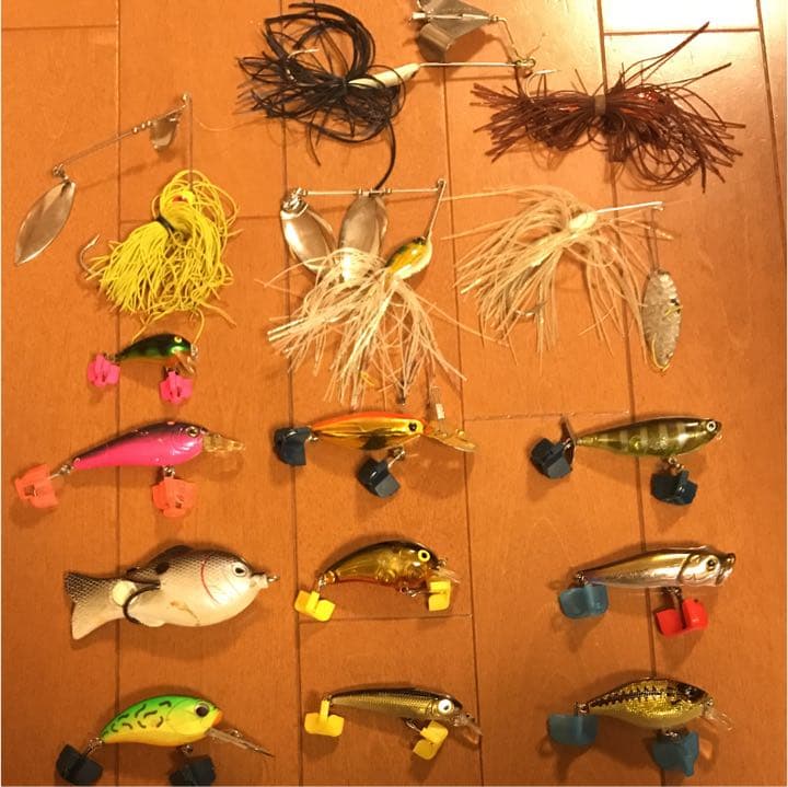 釣竿、ルアー、ワーム