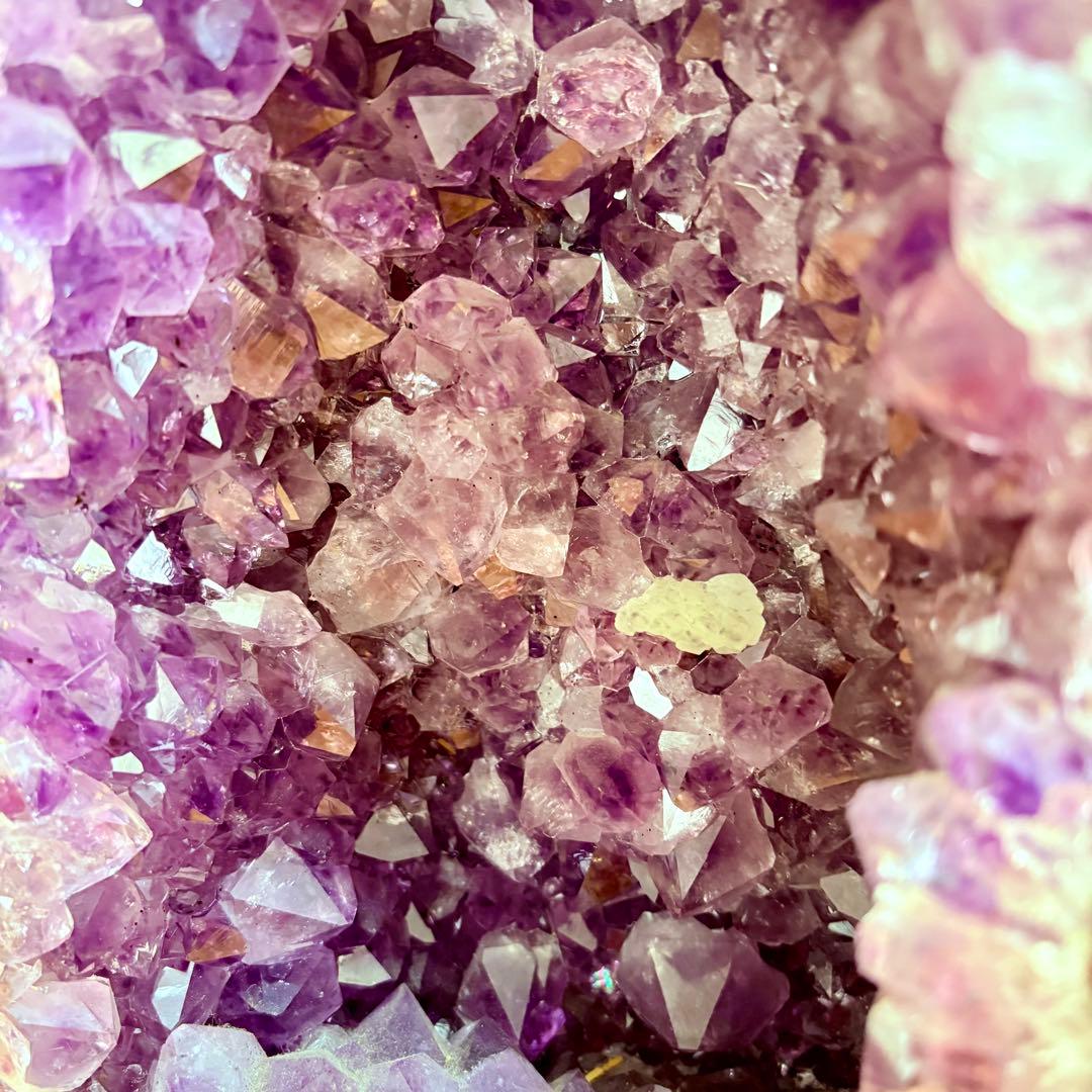 限定セール！天然石アメジストドーム　カルサイト付玄関置物宝石縁起物金運開運