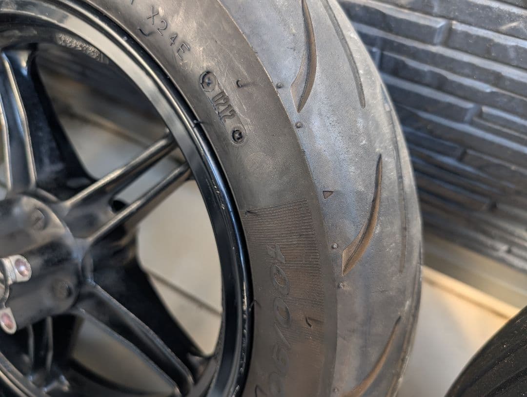 Z125PROホイール　　　KSR110　KSR2等加工流用にいかがでしょうか？