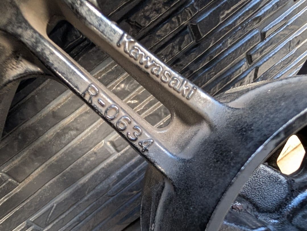 Z125PROホイール　　　KSR110　KSR2等加工流用にいかがでしょうか？