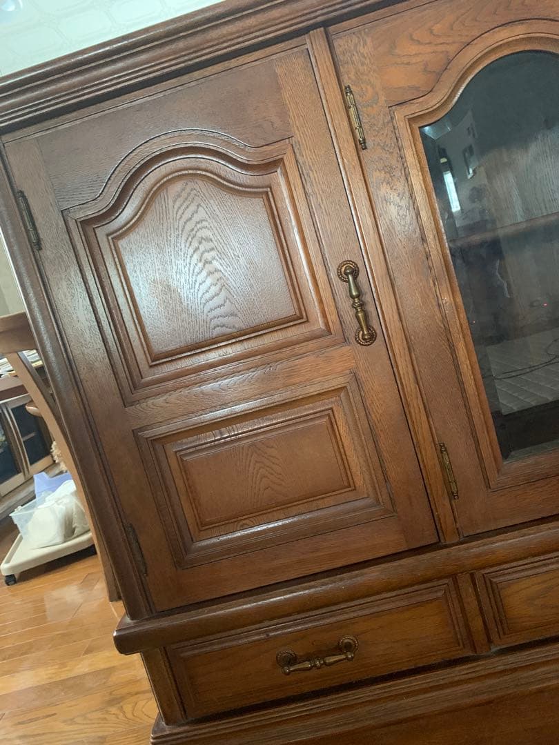 素敵なアンティーク飾り棚【引き取り¥8800】【送料¥18500込み】