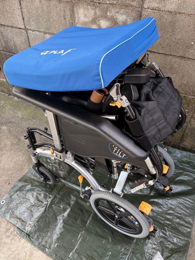 MH-CR3D リクライニング車いす　車椅子　介護用