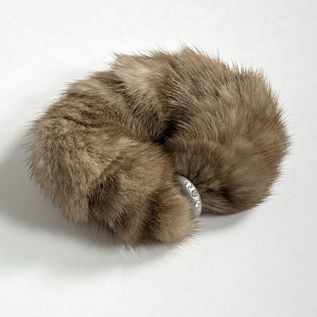 新品✨フォクシー ミンクファー ブレスレット シュシュ アクセサリー ブラウン