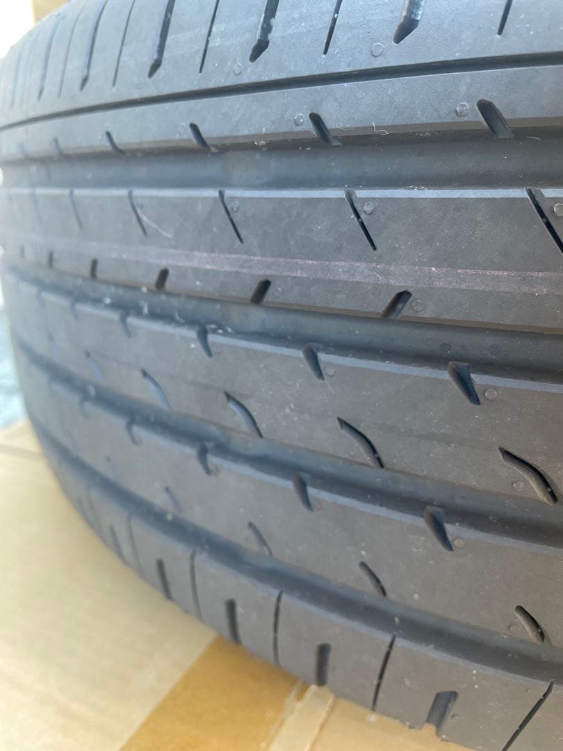 アルファード　40系　純正タイヤ　225/65R17 ヨコハマ