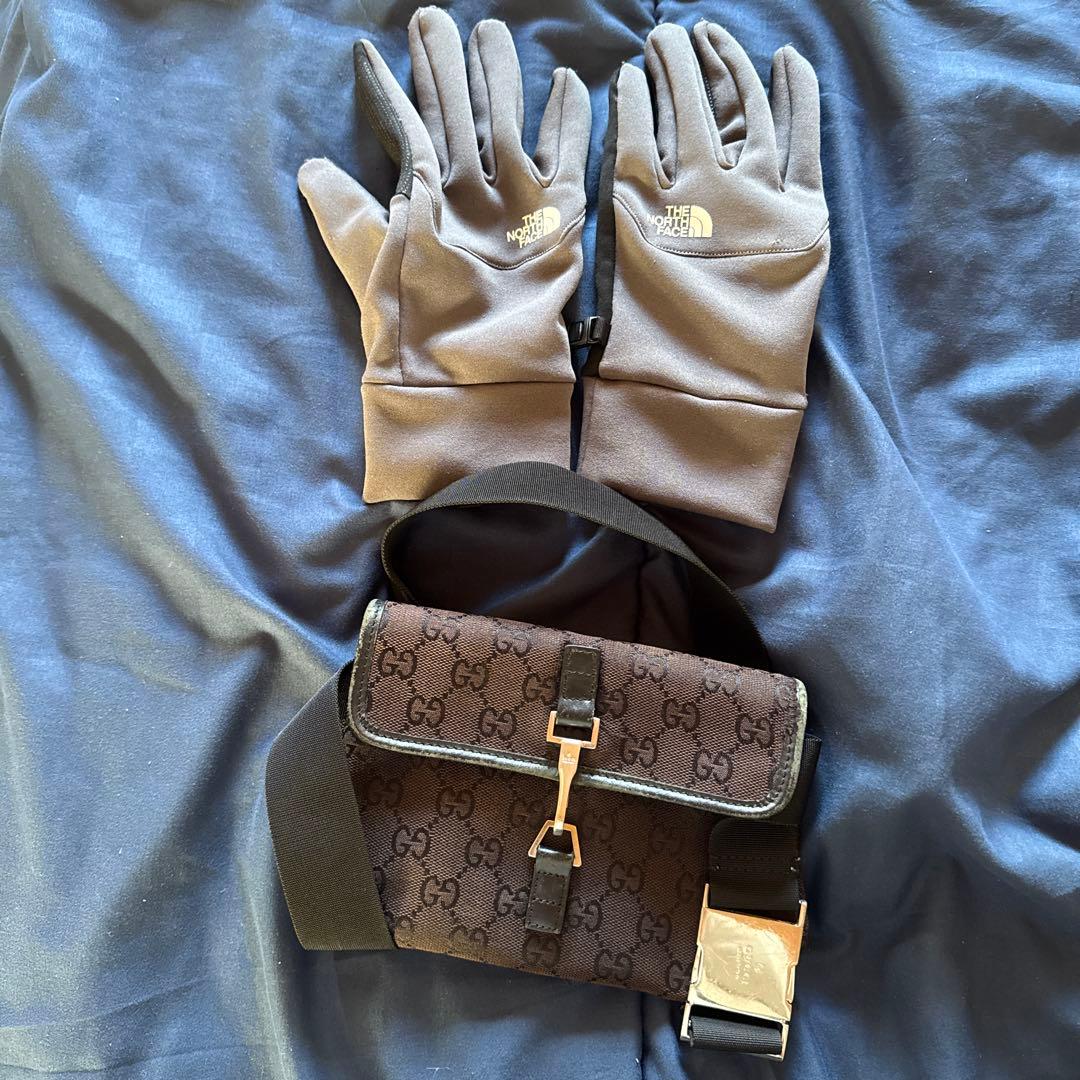 GUCCI ボディバッグ & THE NORTH FACE 手袋 セット