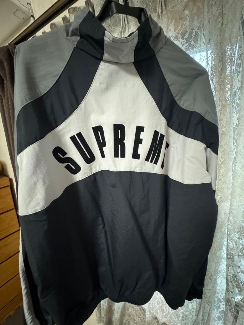 Umbro & Supreme ウィンドブレーカー