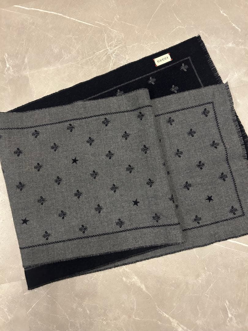 【美品正規品】GUCCI 星と蜂刺繍 マフラー
