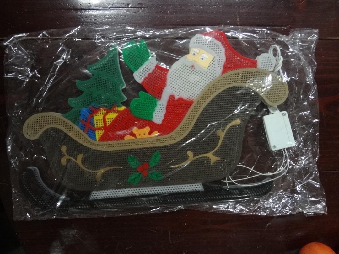 サンタクロース　クリスマスライト・電飾　　未使未使用品・横長さ約４８ｃｍ