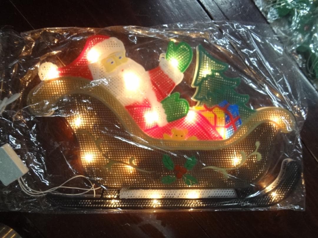 サンタクロース　クリスマスライト・電飾　　未使未使用品・横長さ約４８ｃｍ