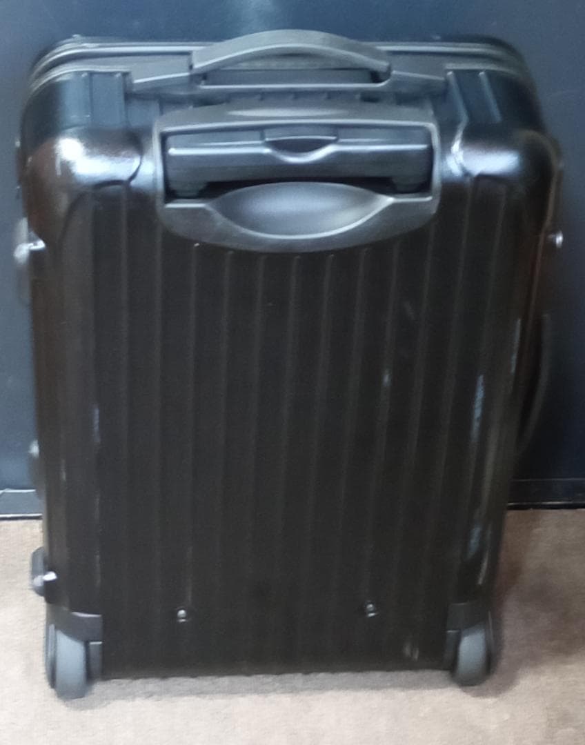 RIMOWA リモワ サルサ 2輪 黒 ポリカーボネート