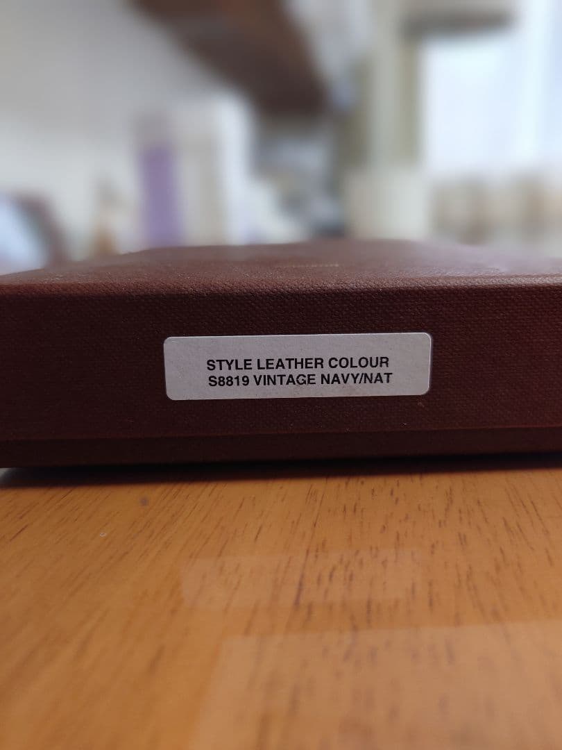 【美品】【廃盤】ホワイトハウスコックス　ヴィンテージレザー　ネイビー長財布