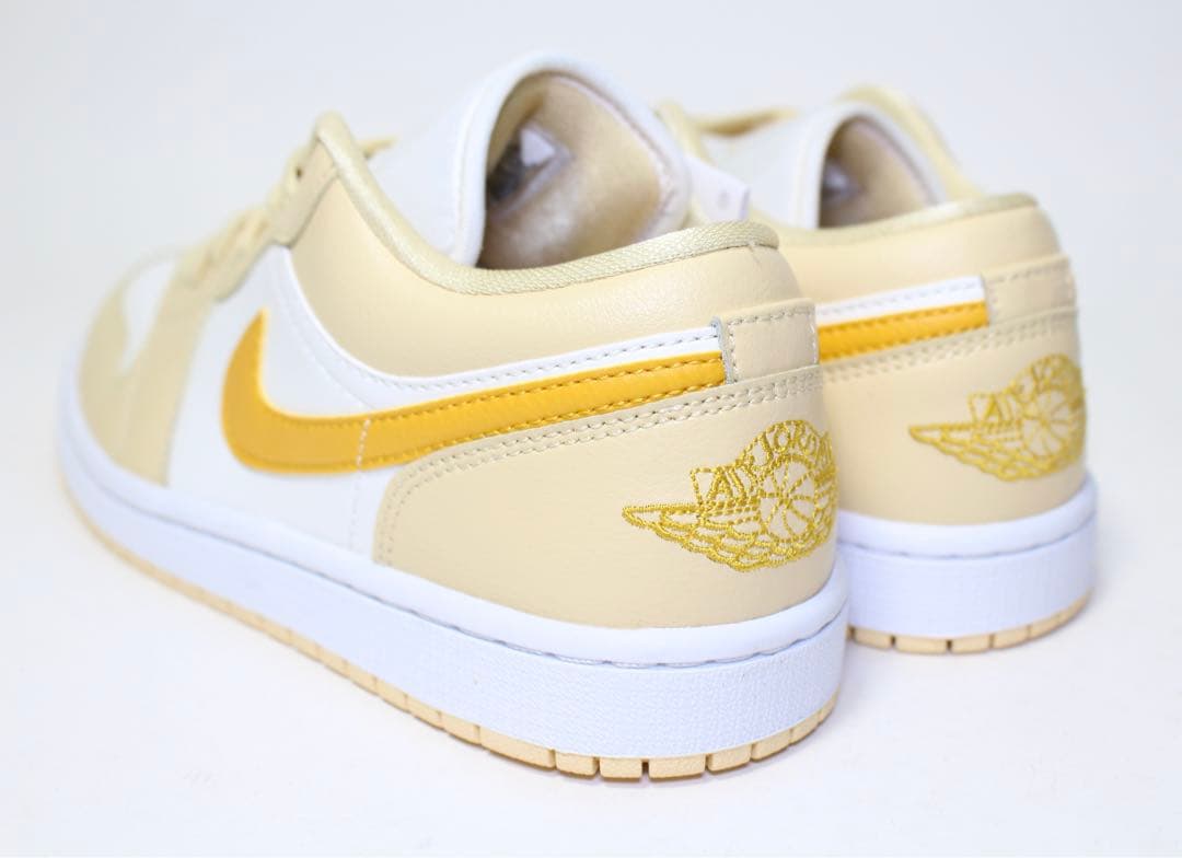 新品 NIKE WMNS AIR JORDAN 1 LOW ／24cm