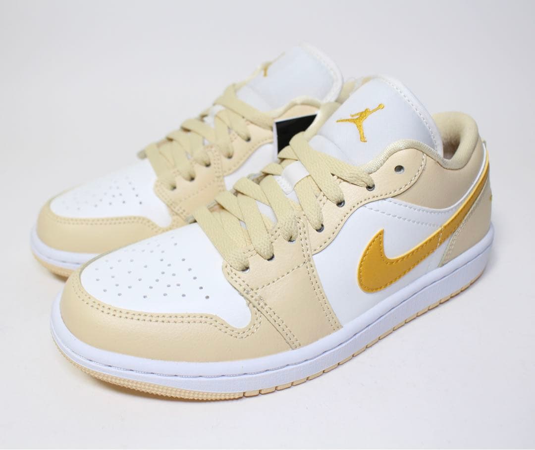 新品 NIKE WMNS AIR JORDAN 1 LOW ／24cm