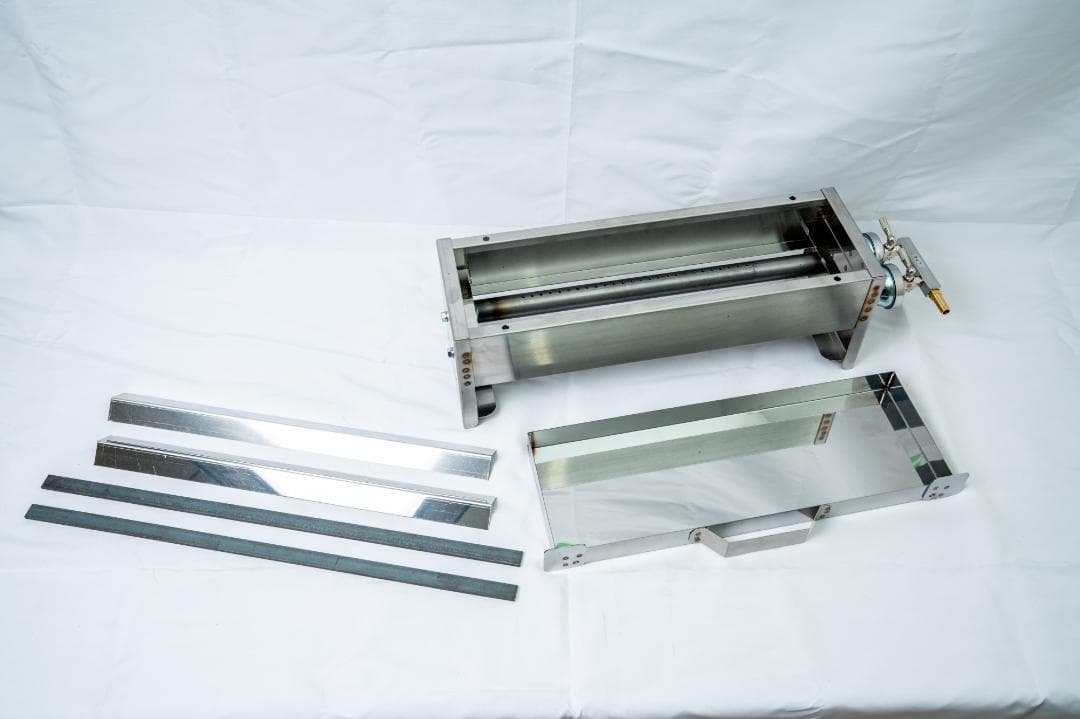 売れてます ♪ やきとり 焼器台 串焼き鳥鶏丼 キャンピングカー 模擬店