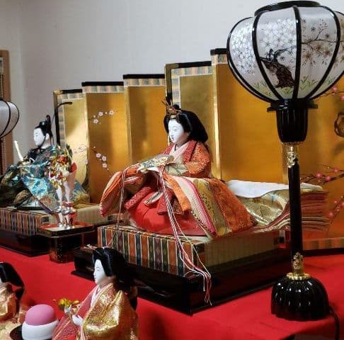 ❀美❀ひな人形❀ 七段飾り❀お道具完備♡西陣織♡手渡し♡近隣は無理お届け可能