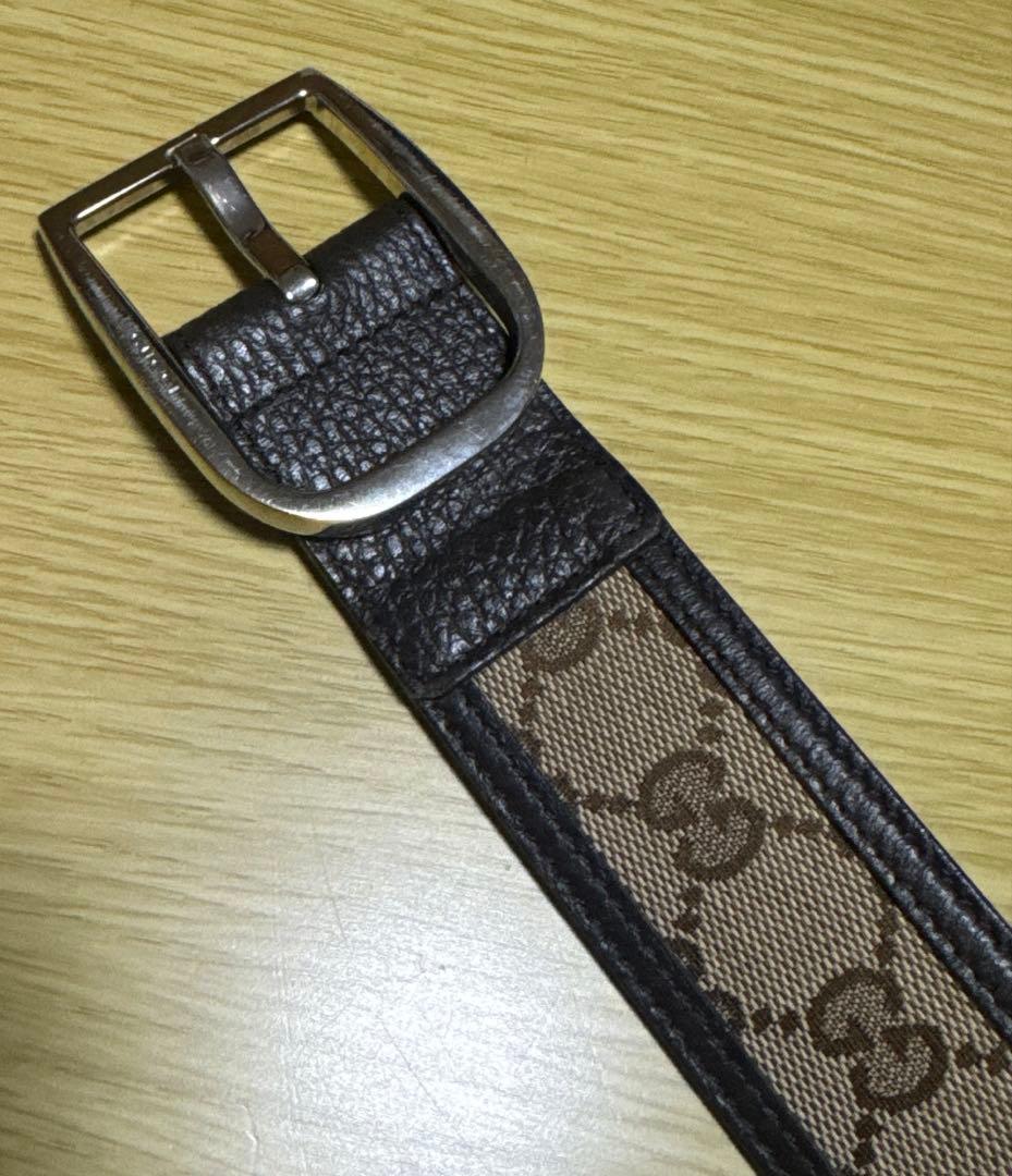 GUCCI GGキャンバス ベルト レザー シグネチャー メンズ　中古