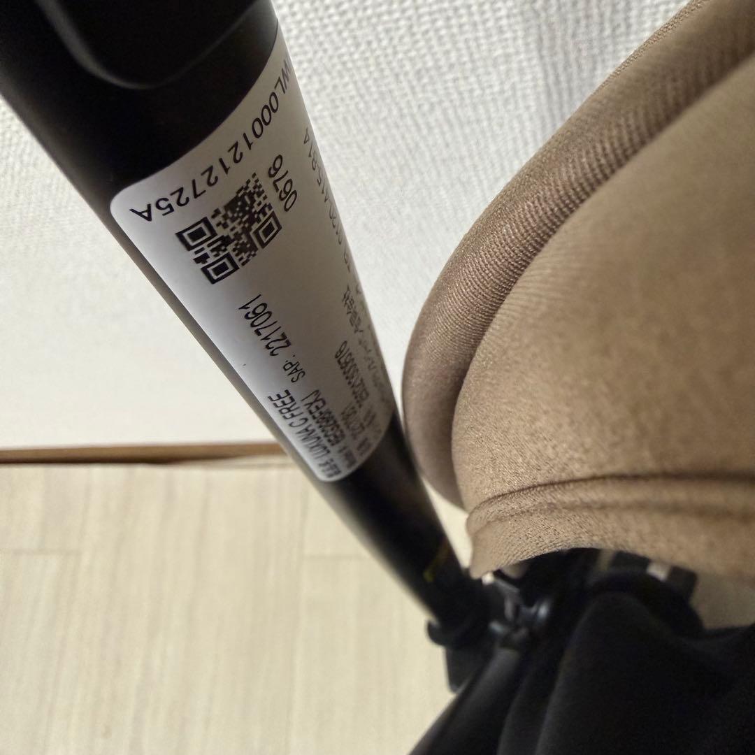 【極美品】Aprica ラクーナクッションフリーAE 2025年モデル