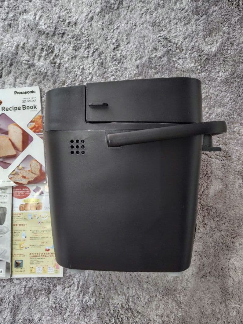 美品　Panasonic ホームベーカリー SD-MDX4　一斤