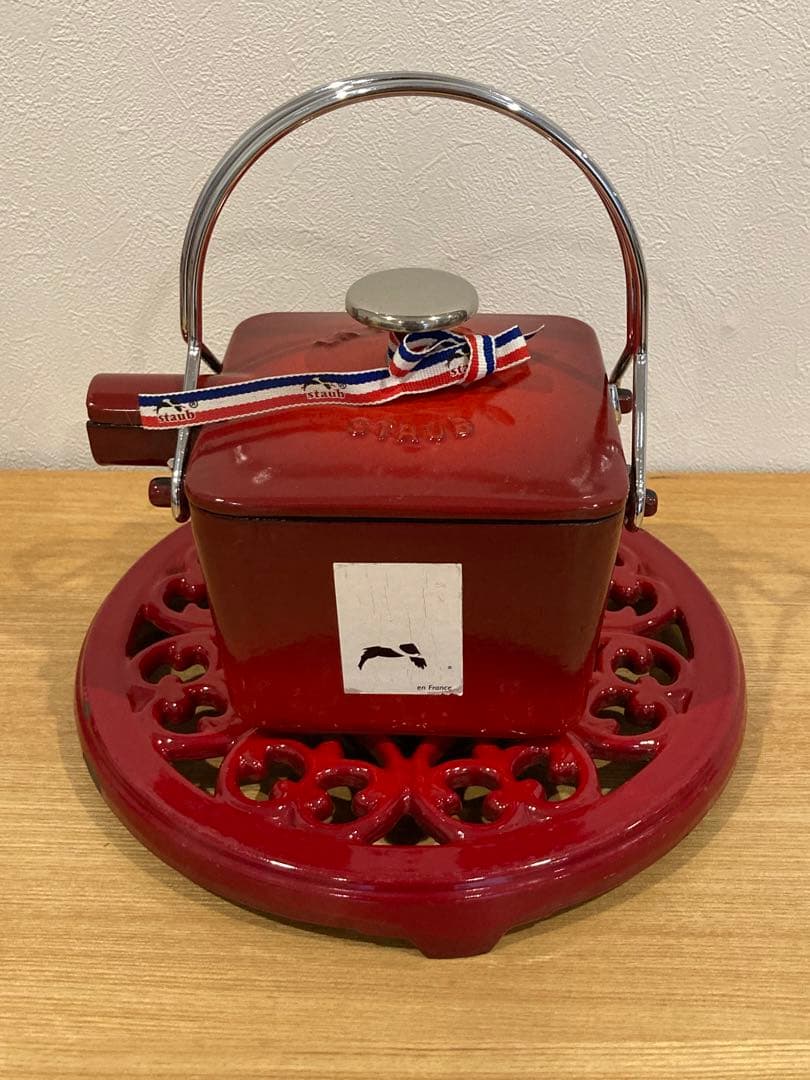 staub スクエアティーポット　ピメント　teapot ケトル　トリベット付き