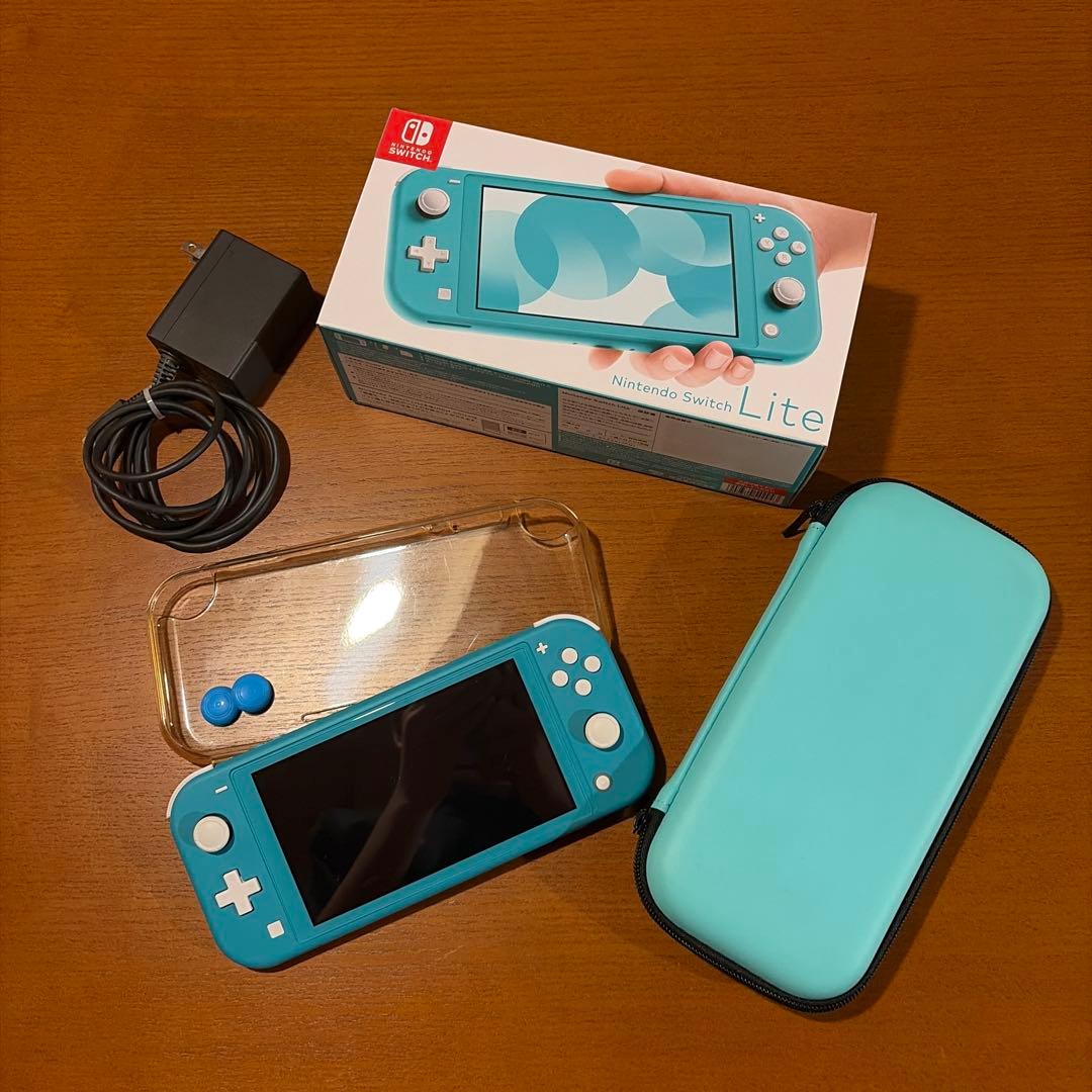【美品】Nintendo switch ライト　ターコイズ　ケース　フィルム付き