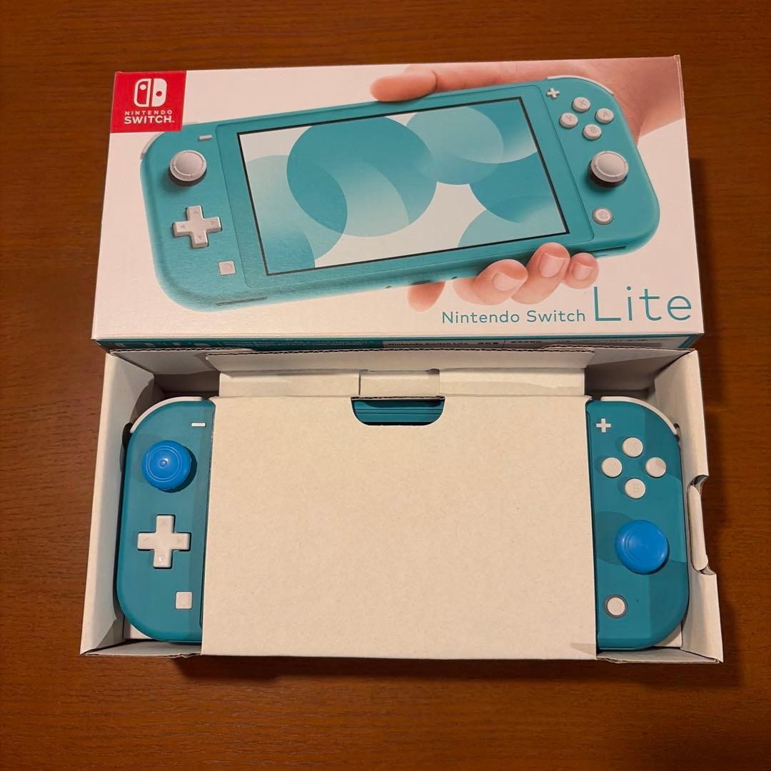 【美品】Nintendo switch ライト　ターコイズ　ケース　フィルム付き