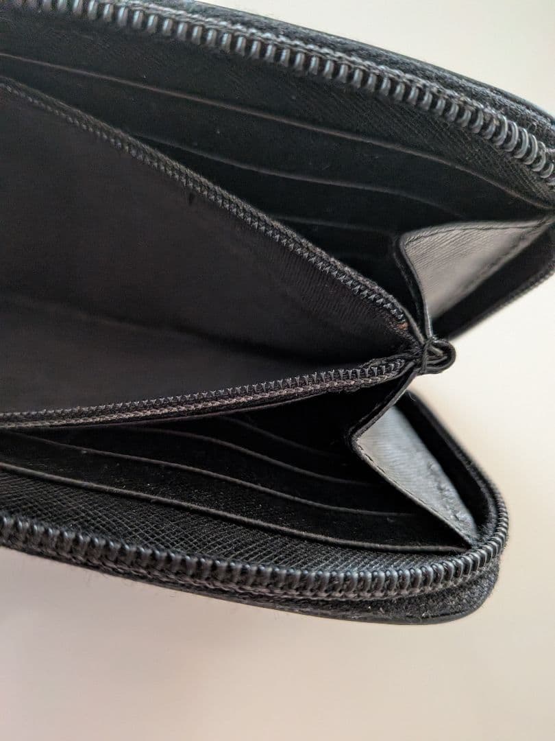 【美品】PRADA プラダ ラウンドファスナー サフィアーノレザー レザー